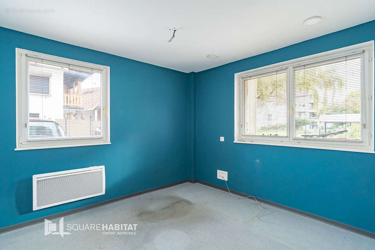 Commerce à SUNDHOUSE