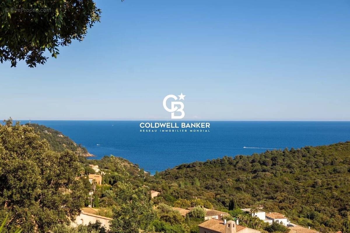 Maison à CAVALAIRE-SUR-MER