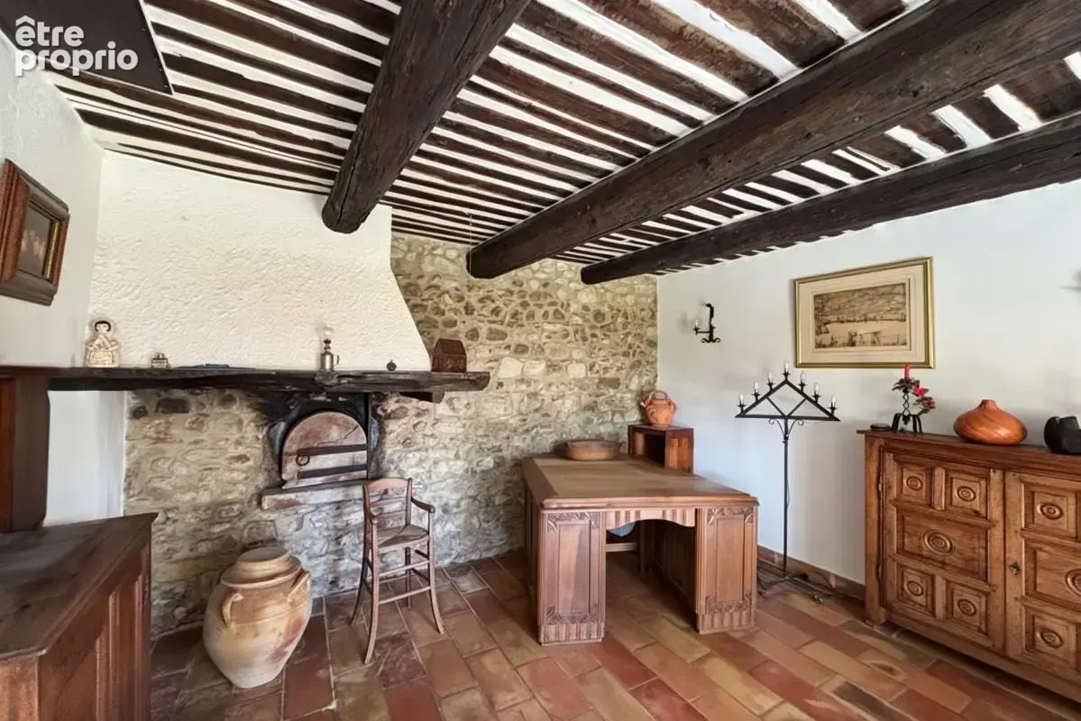 Maison 10 pièces 265 m² à vendre à Caderousse (84860) - photo 8