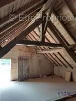 MAISON DE VILLAGE avec 1900m² de terrain!! - photo 9