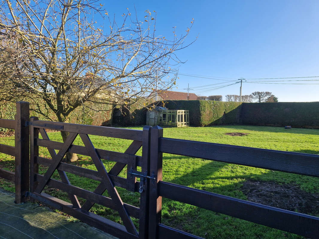 Maison à NEUILLY-LA-FORET