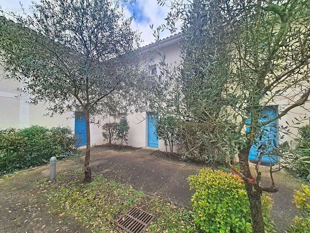 Appartement à SAINT-SEURIN-SUR-L'ISLE