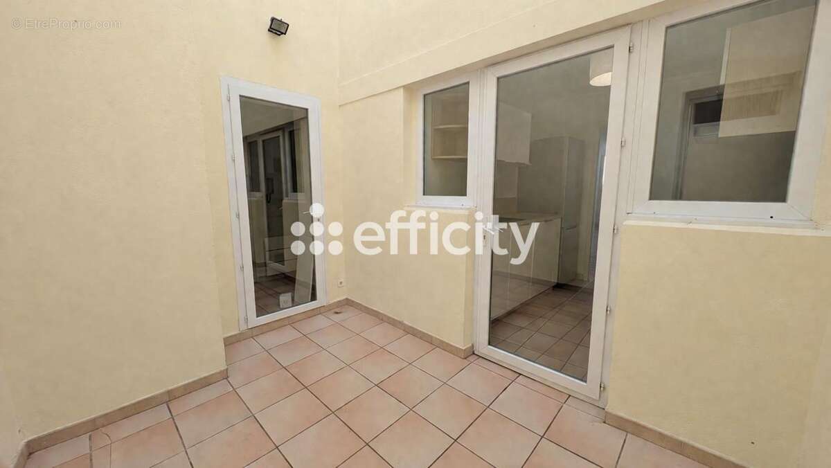 Appartement à ARLES