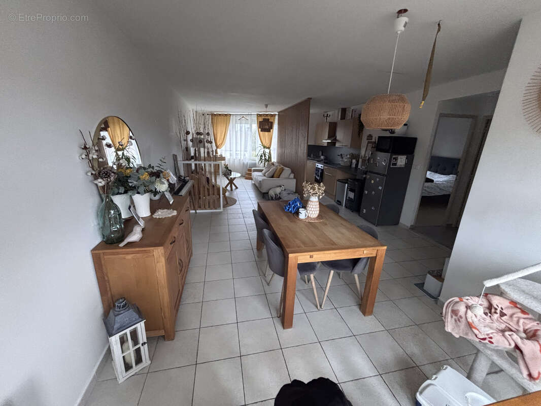 Appartement à MASNY