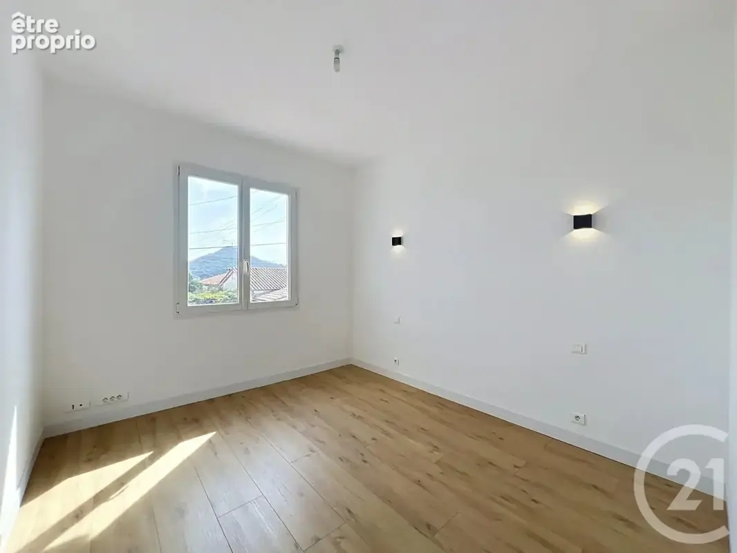 Maison 6 pièces 147 m² à vendre à Mandelieu-La-Napoule (06210) - photo 11