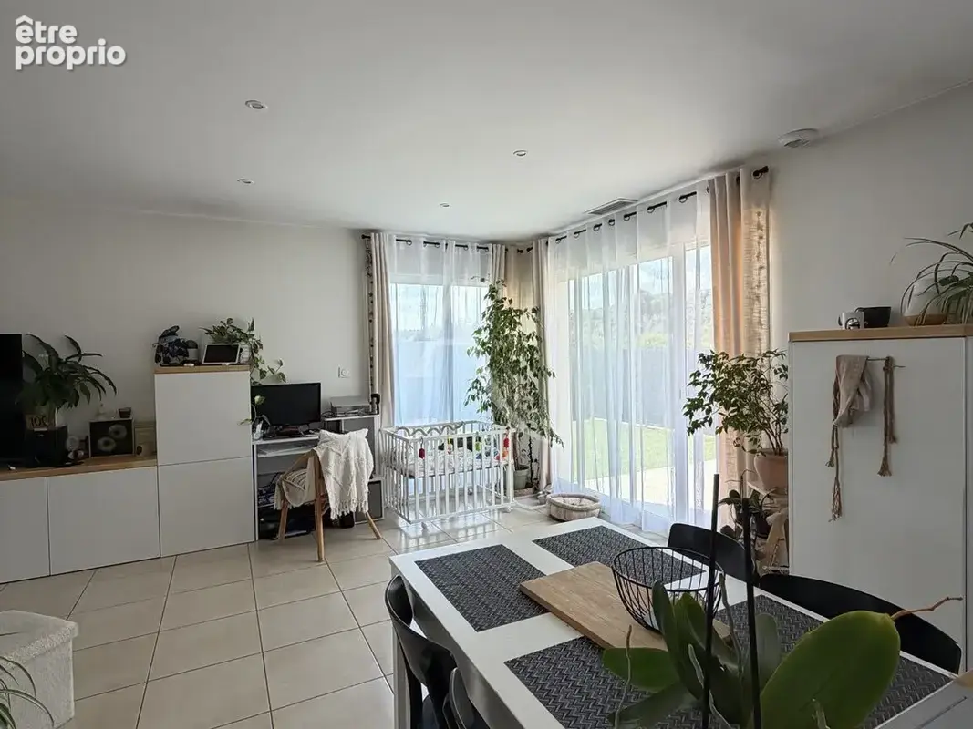 Belle maison de 2022, plain-pied avec jardin, garage et stationnement - Cournontérral - photo 5