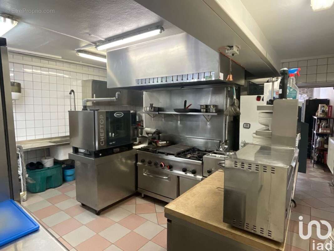 Photo 6 - Commerce à LA TRONCHE