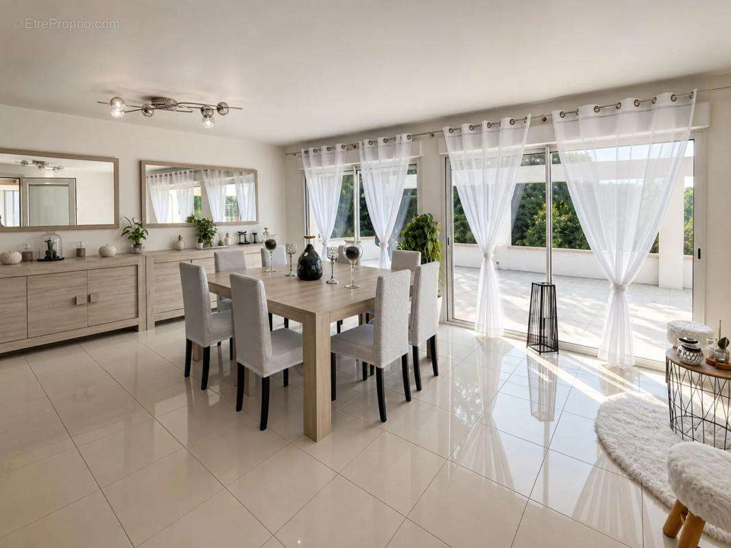 Maison de 7 pièces de 150 m² à Saint-Brice - photo 4
