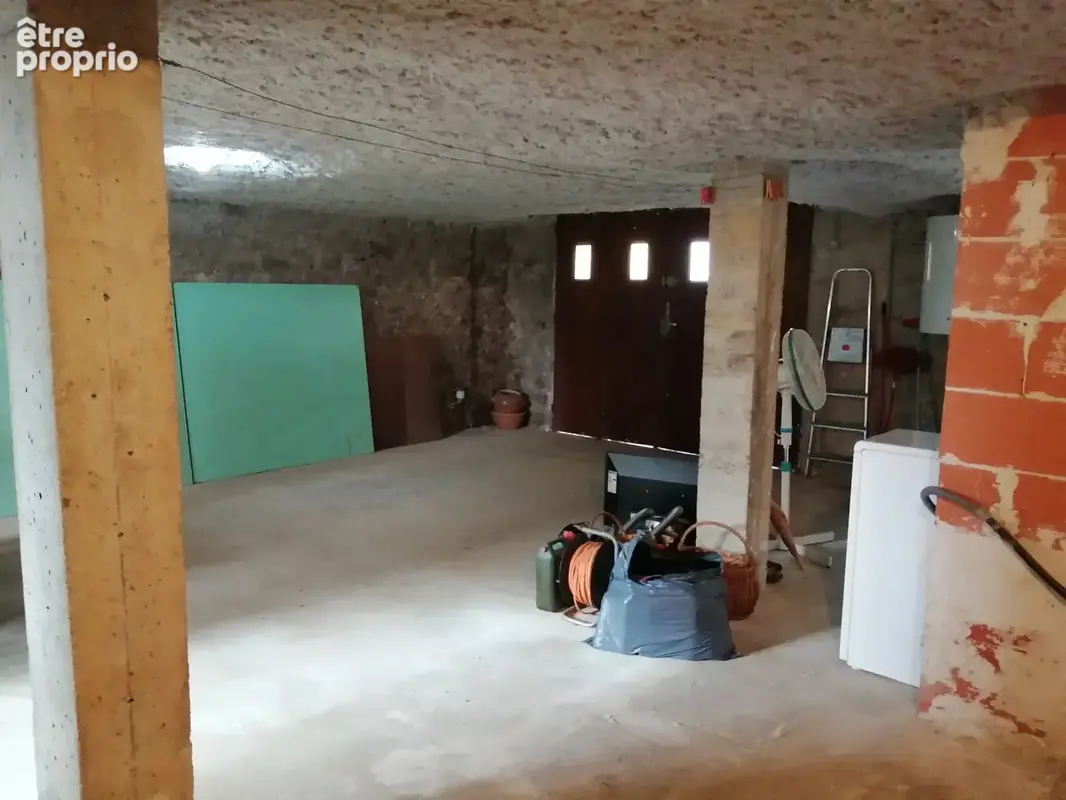 Maison 3 pièces 69 m² à vendre à Chalus (87230) - photo 9