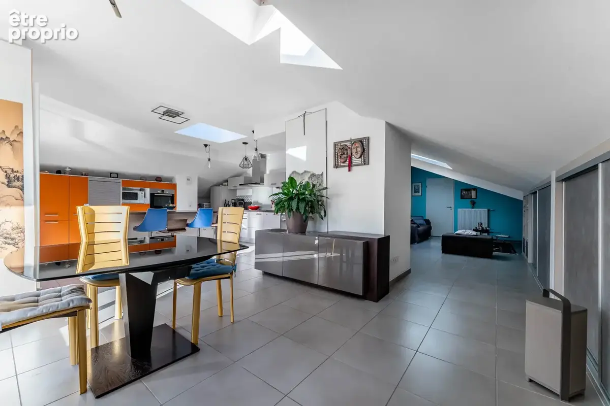 Appartement à TASSIN-LA-DEMI-LUNE