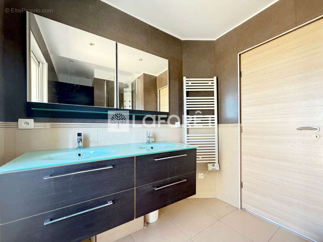 Maison L Isle Sur La Sorgue 6 pièce(s) 175 m2 - photo 11