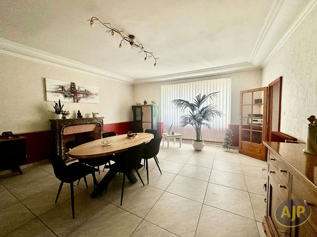 Maison à LE TEMPLE-DE-BRETAGNE