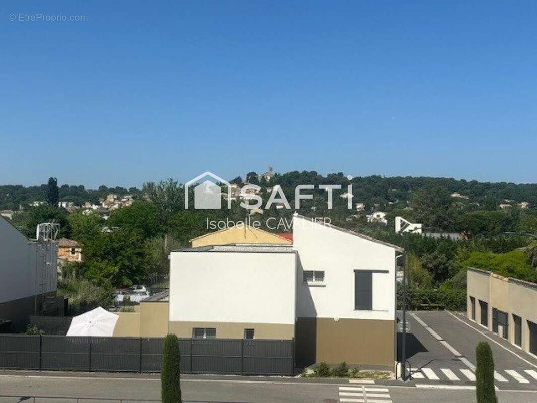 Photo 9 - Appartement à CHATEAUNEUF-DE-GADAGNE