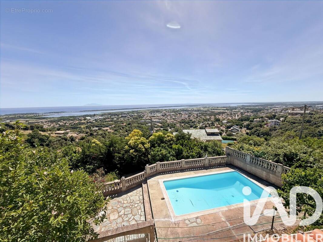 Maison 190 m² à Biguglia  - photo 1