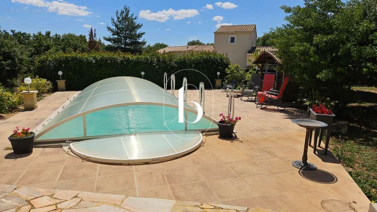 Maison à MEJANNES-LE-CLAP