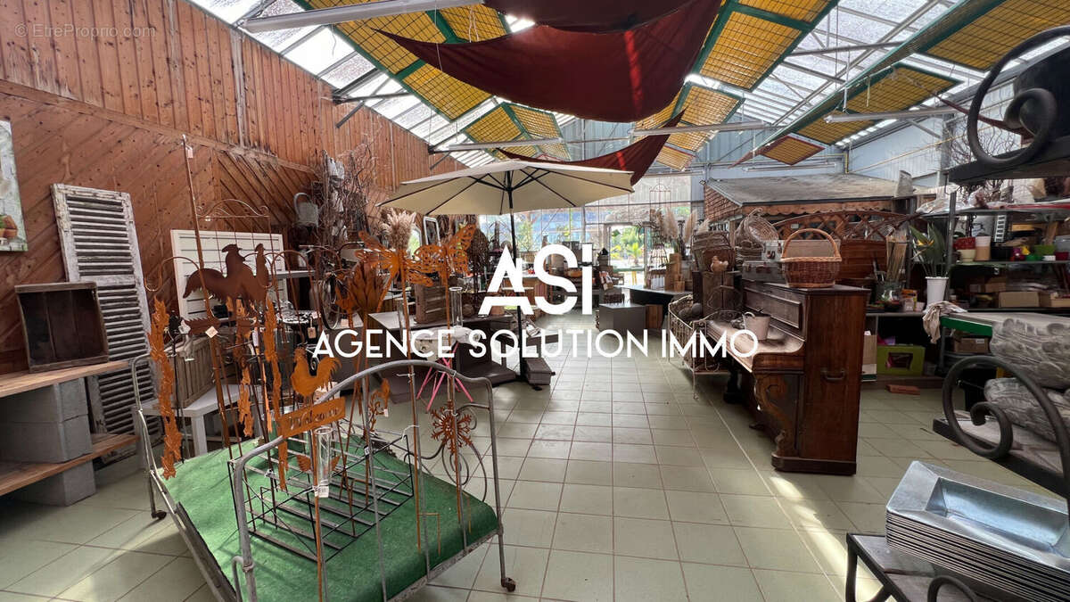 Terrain à LA FERTE-MACE