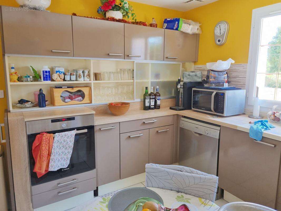 Propriété d'agrément  4 Chambres, un étang et 3,6 Hectares - photo 5