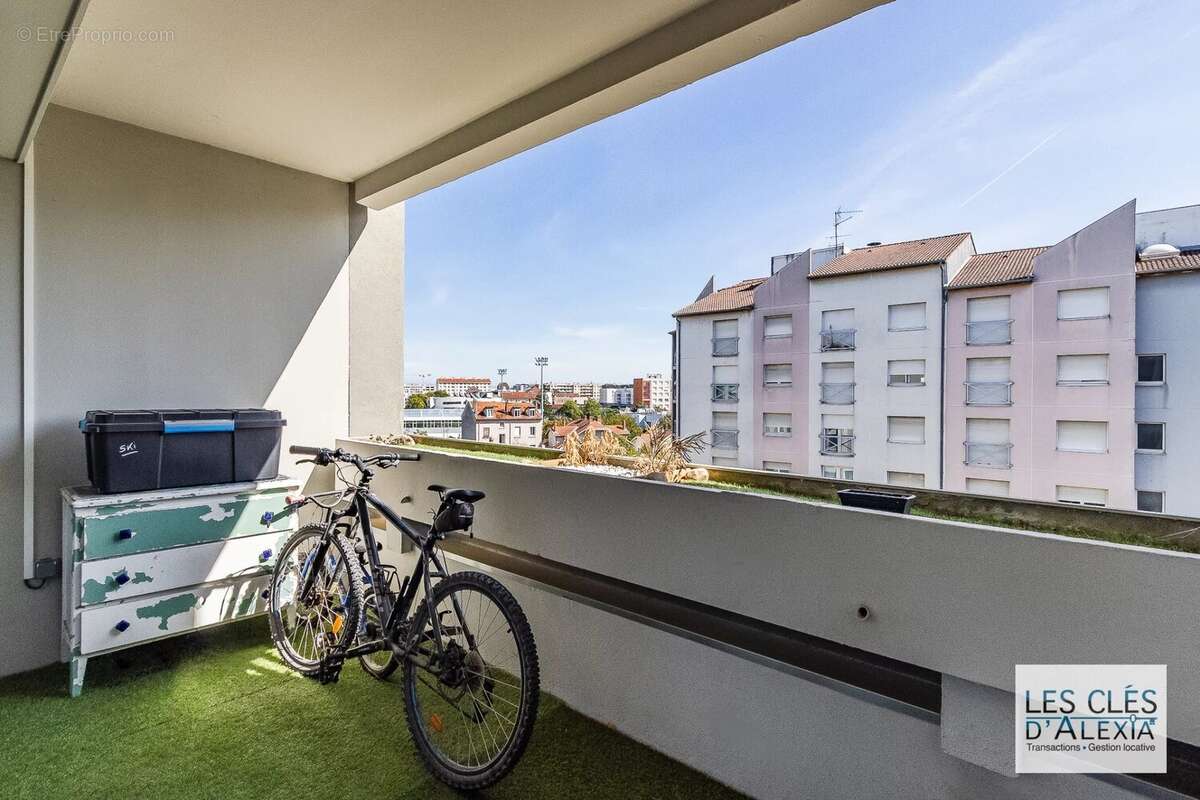 Appartement à VILLEURBANNE