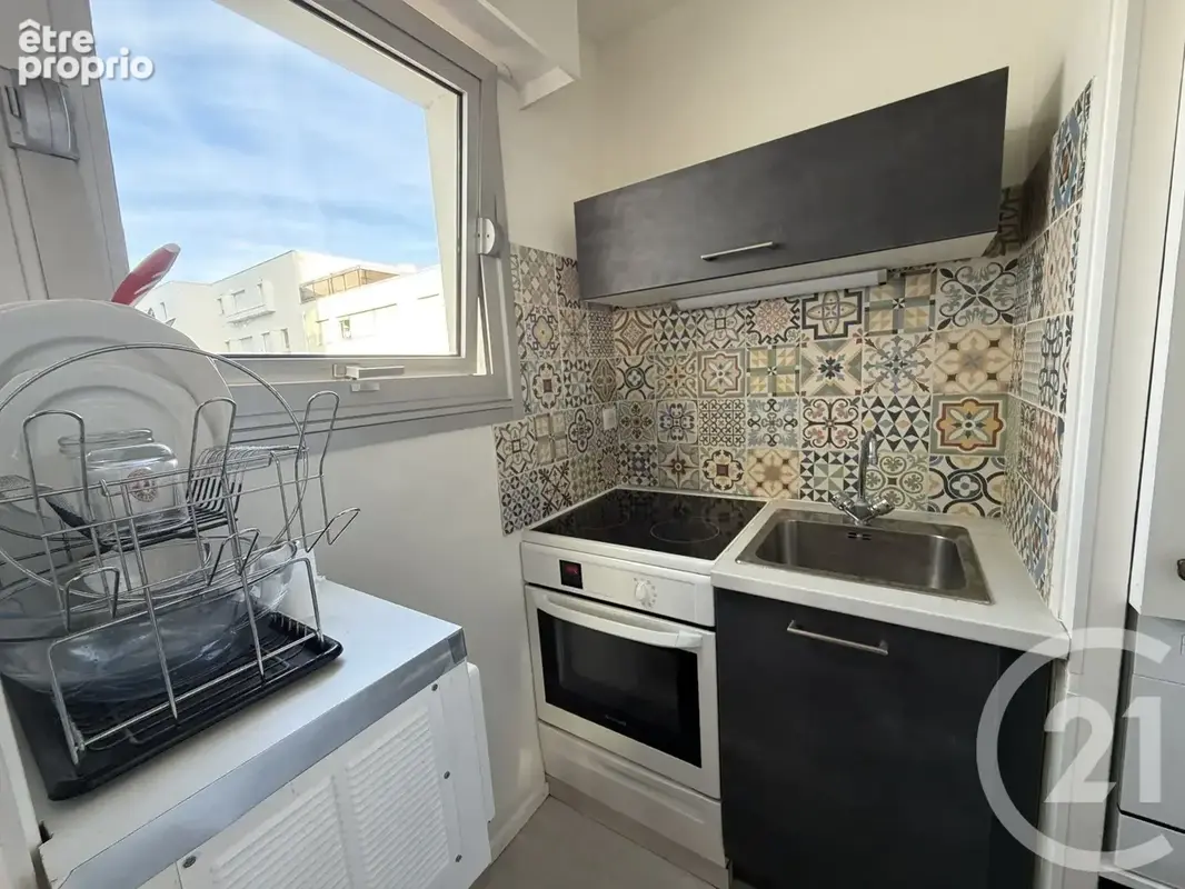 Appartement 1 pièce 29 m² à vendre à Royan (17200) - photo 7