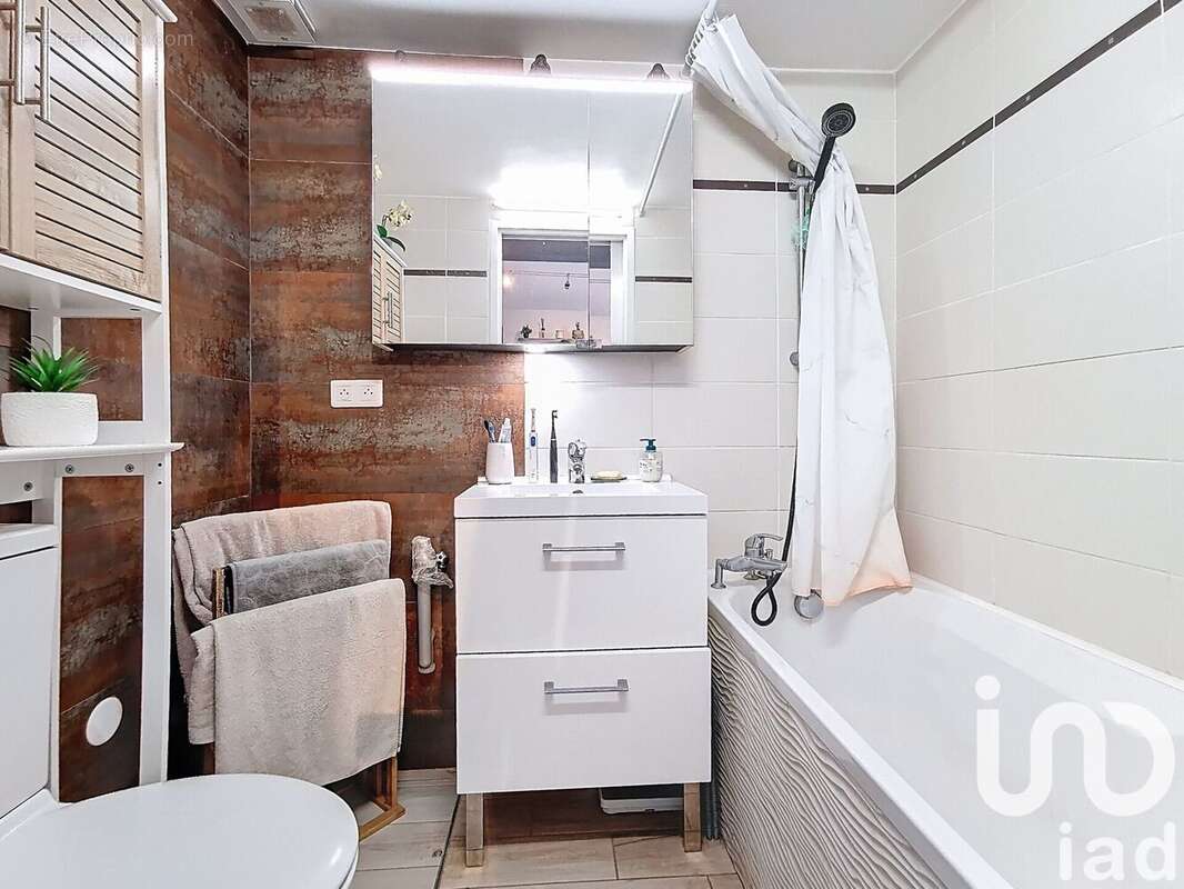 Photo 6 - Maison à BAGNOLS-EN-FORET