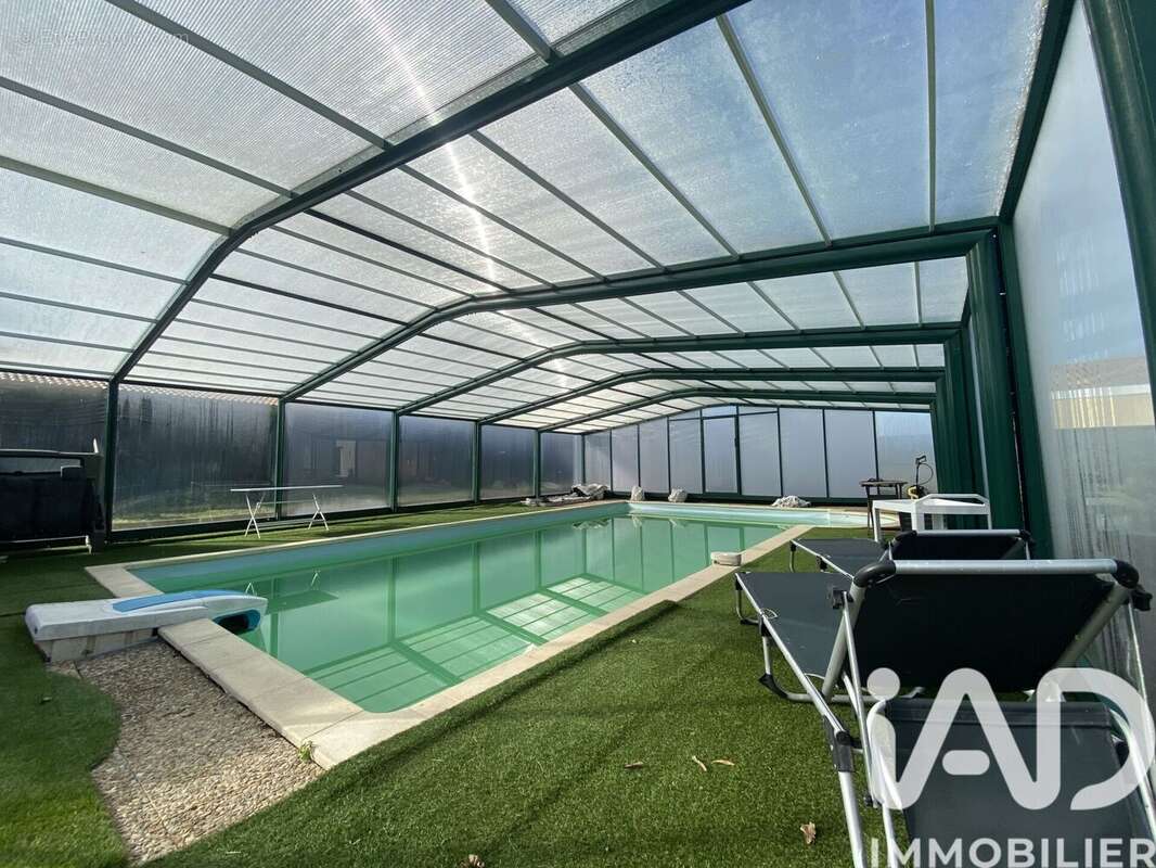 Photo 2 - Maison à AMBARES-ET-LAGRAVE