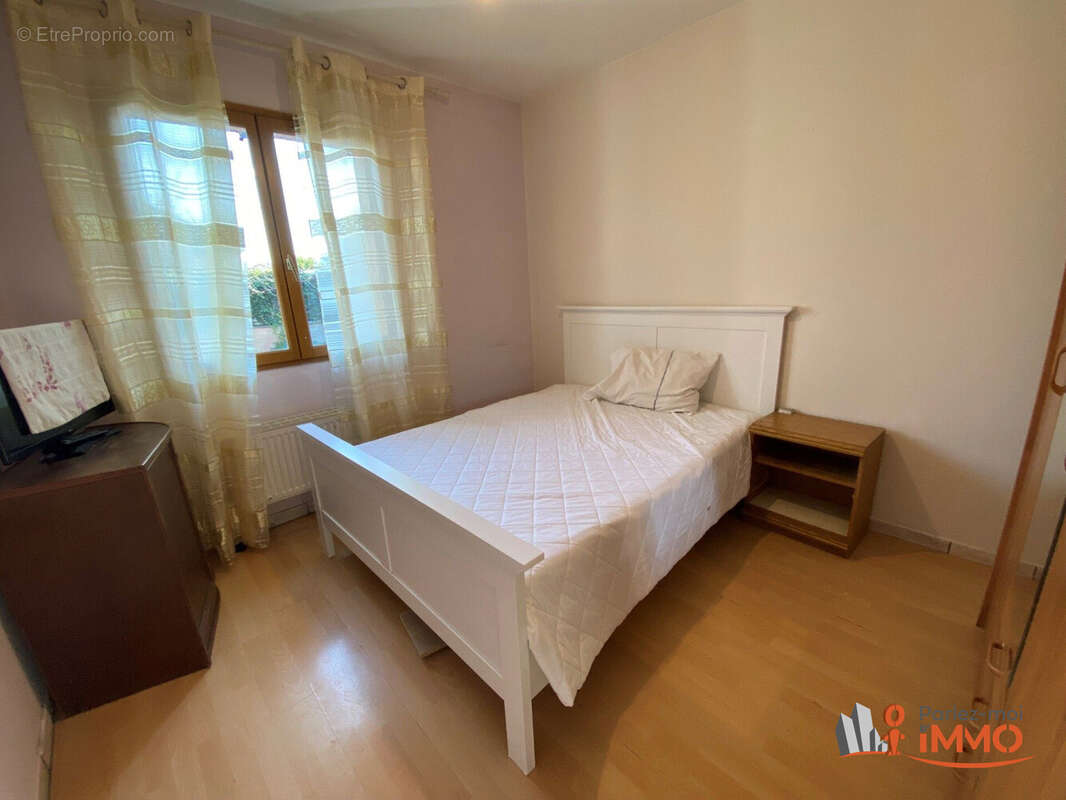 Maison à VAULX-EN-VELIN