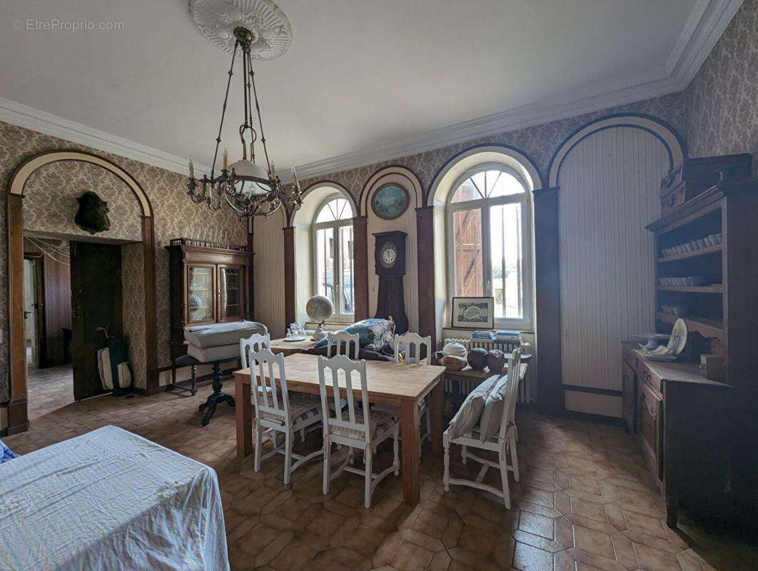 Maison à BOUHANS-LES-MONTBOZON