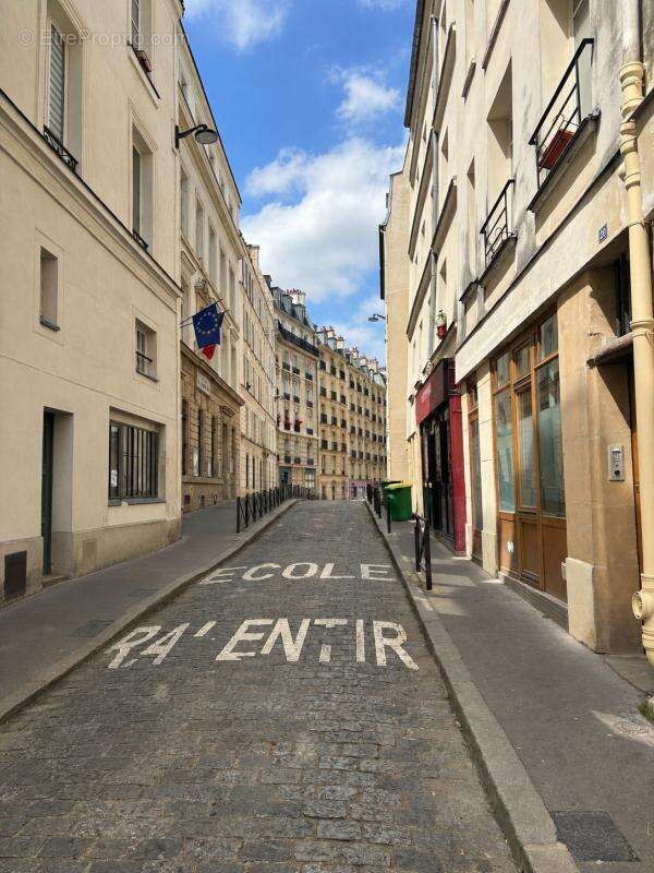 Appartement à PARIS-5E
