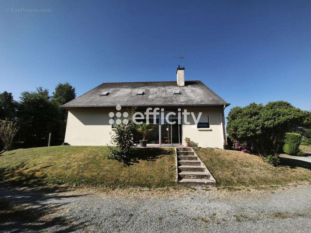 Maison 144 m² à Vilde-Guingalan  - photo 17