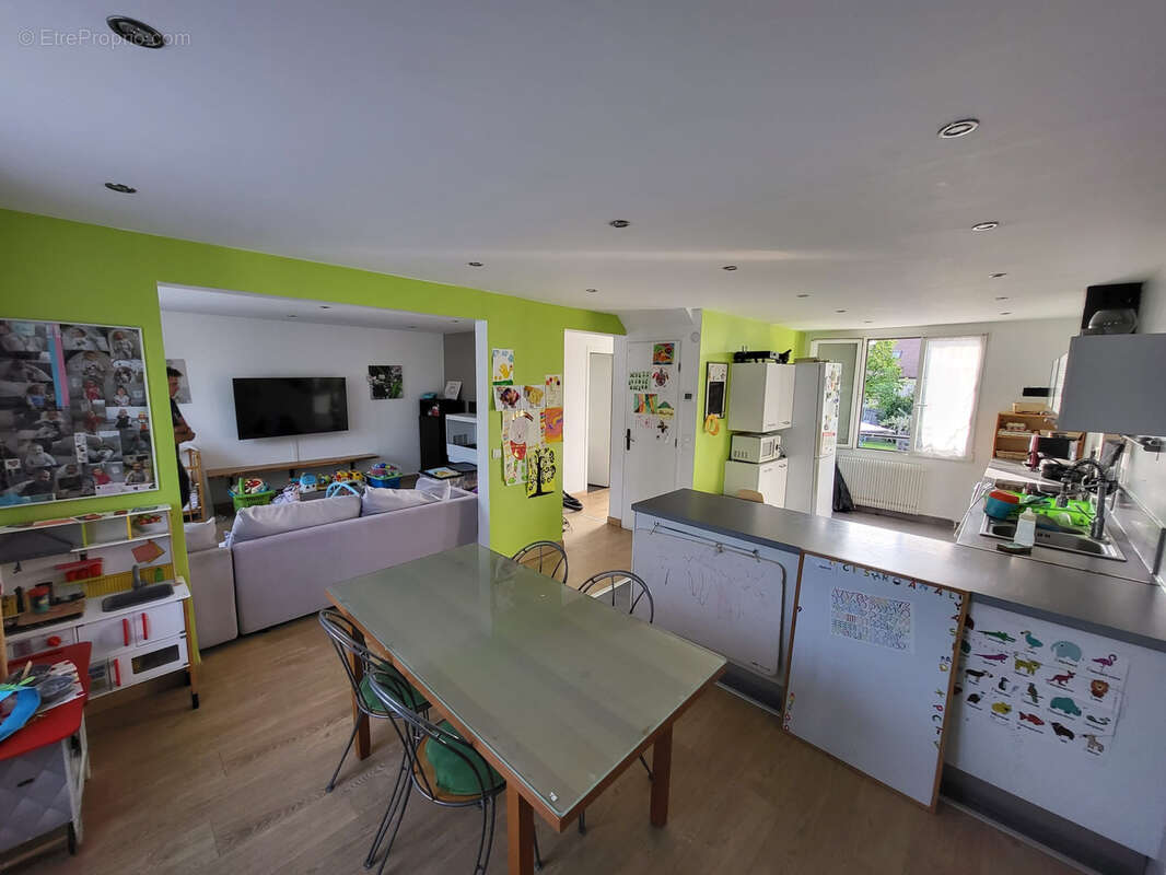 Maison à LE BLANC-MESNIL