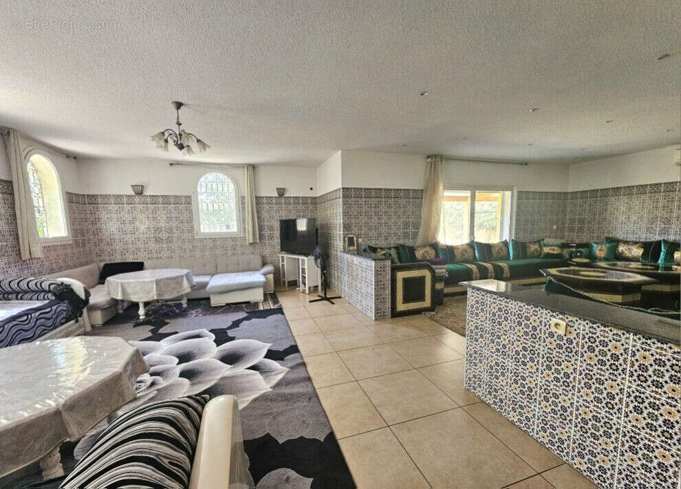 Maison 227 m² à Juvignac  - photo 9
