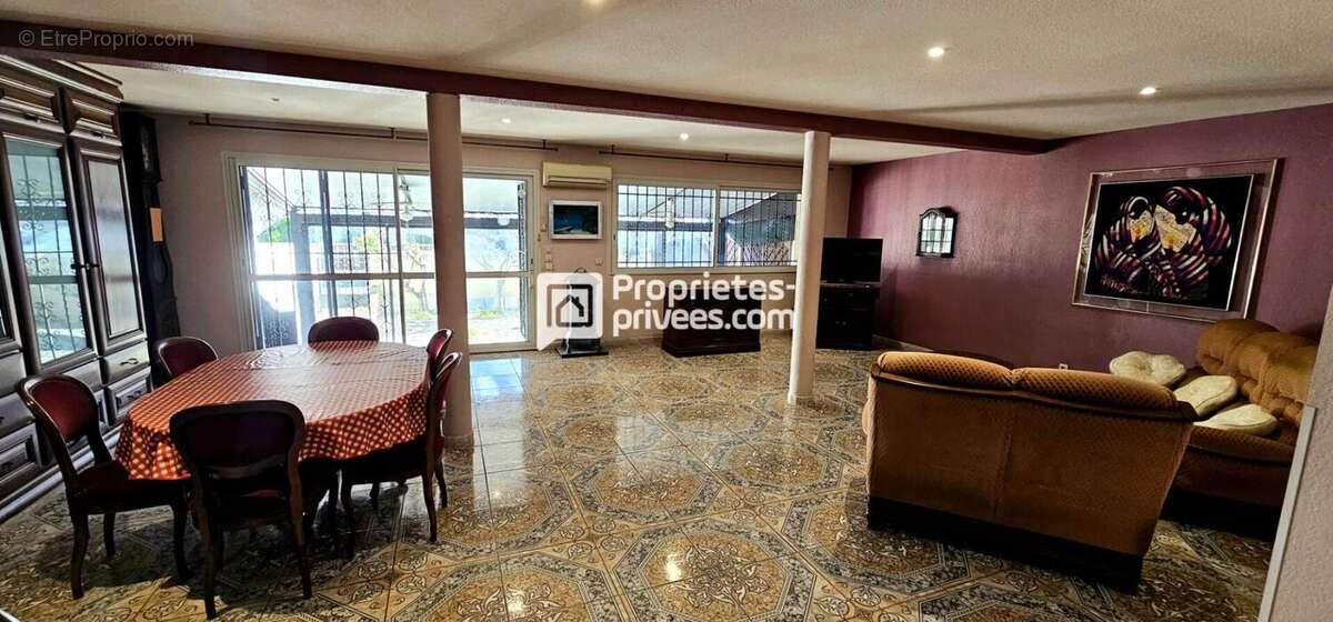 Maison à SAINT-CYPRIEN