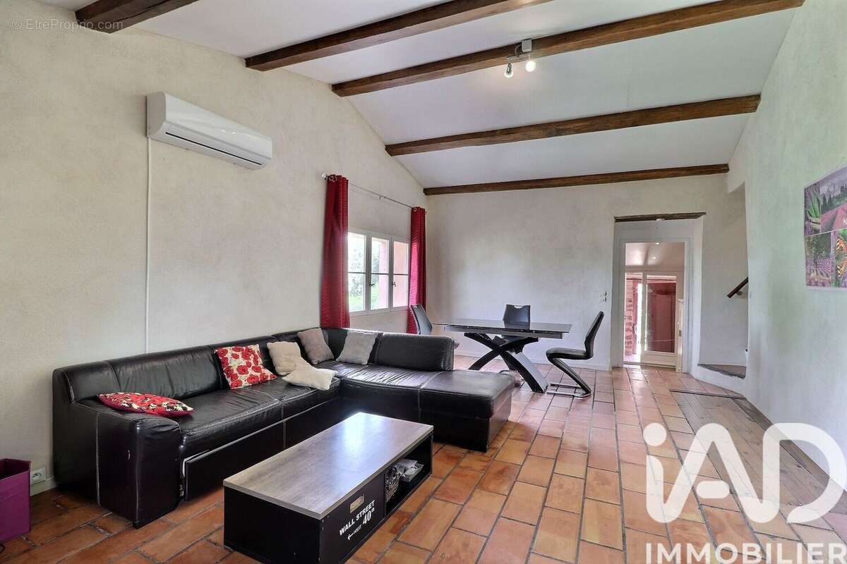 Photo 9 - Maison à SAINT-JULIEN