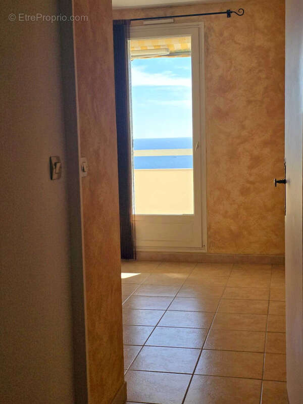 Appartement à ROQUEBRUNE-CAP-MARTIN