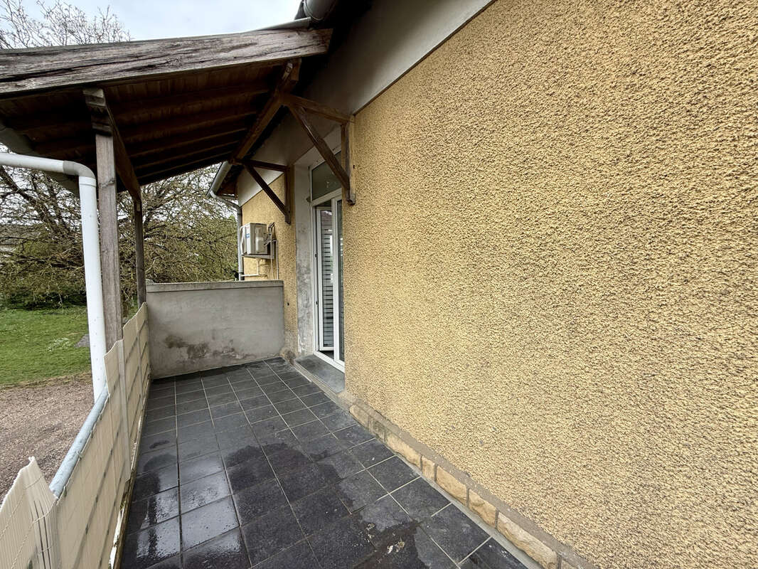 Maison à SAINT-JEAN-LES-LONGUYON