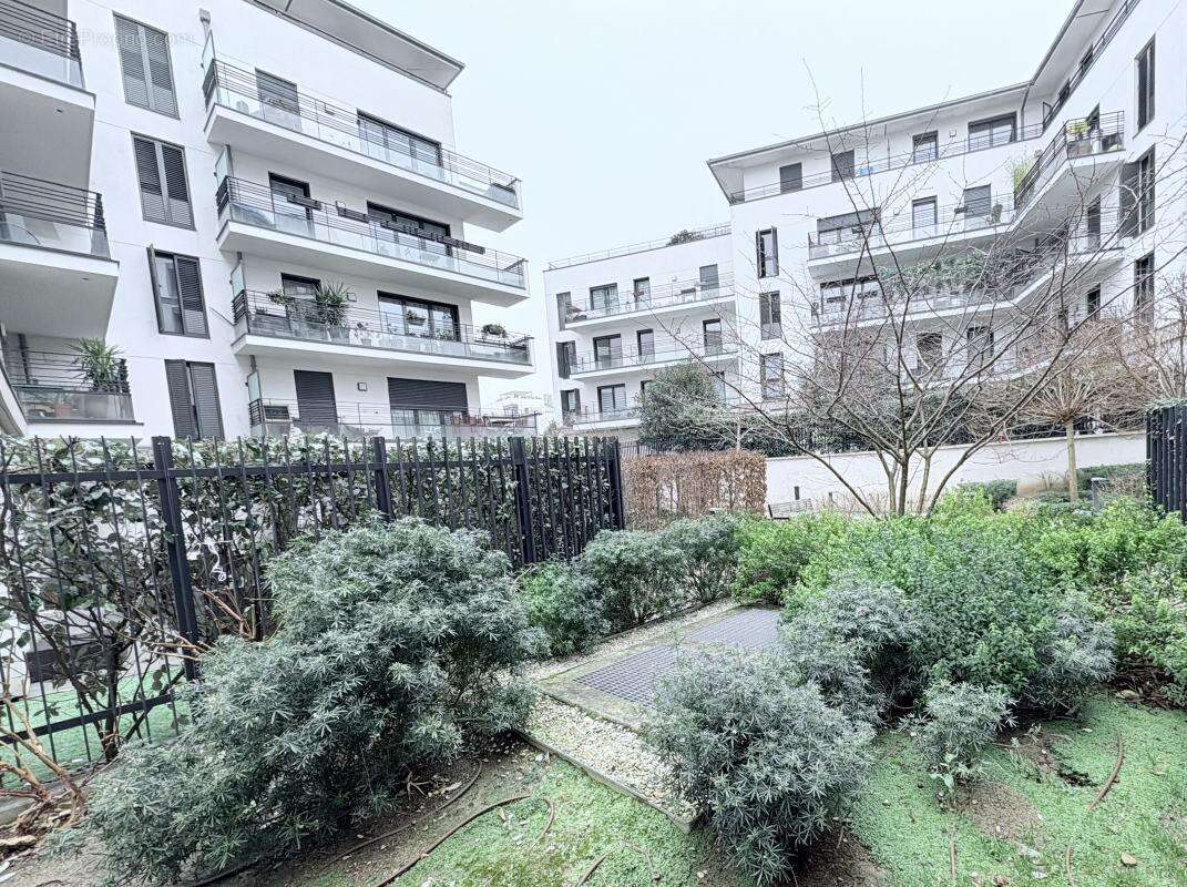 Appartement à RUEIL-MALMAISON