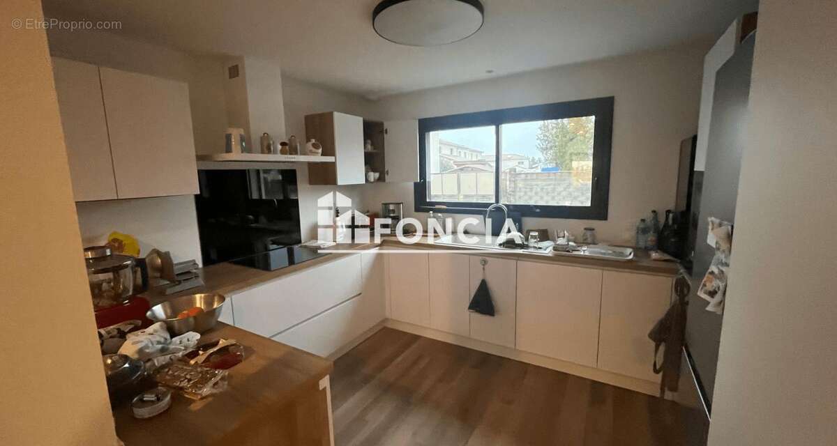 Maison à BLANQUEFORT