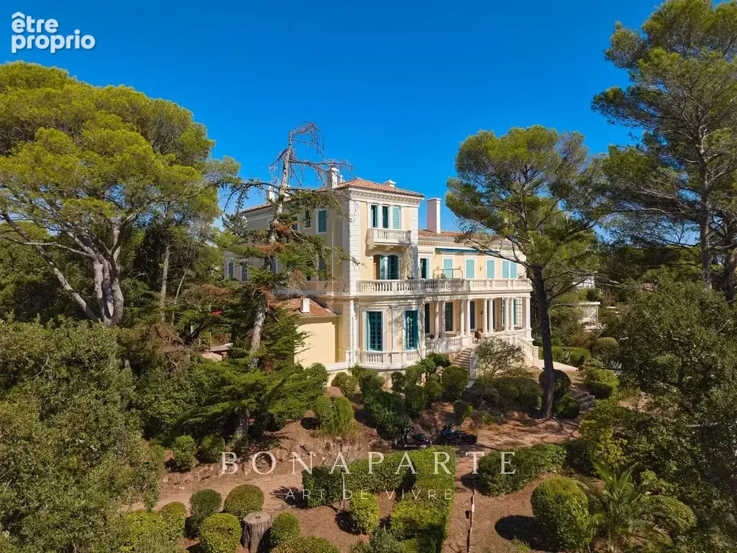 Exclusivite : vivre dans une demeure belle époque – appartement t3 avec jardin privatif et garage - photo 15