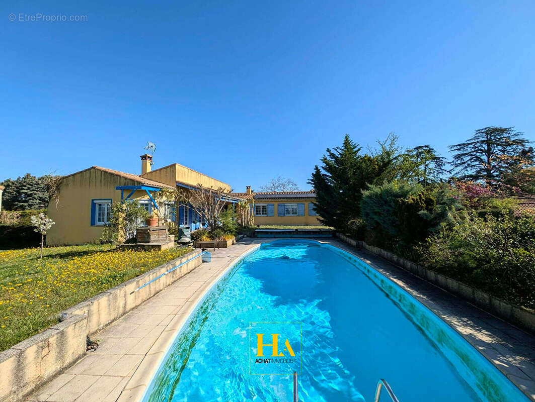 Maison à ROMANS-SUR-ISERE