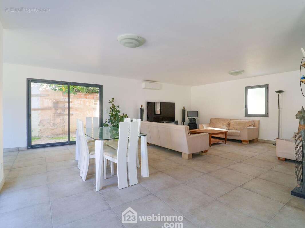 Maison à MARSEILLE-9E