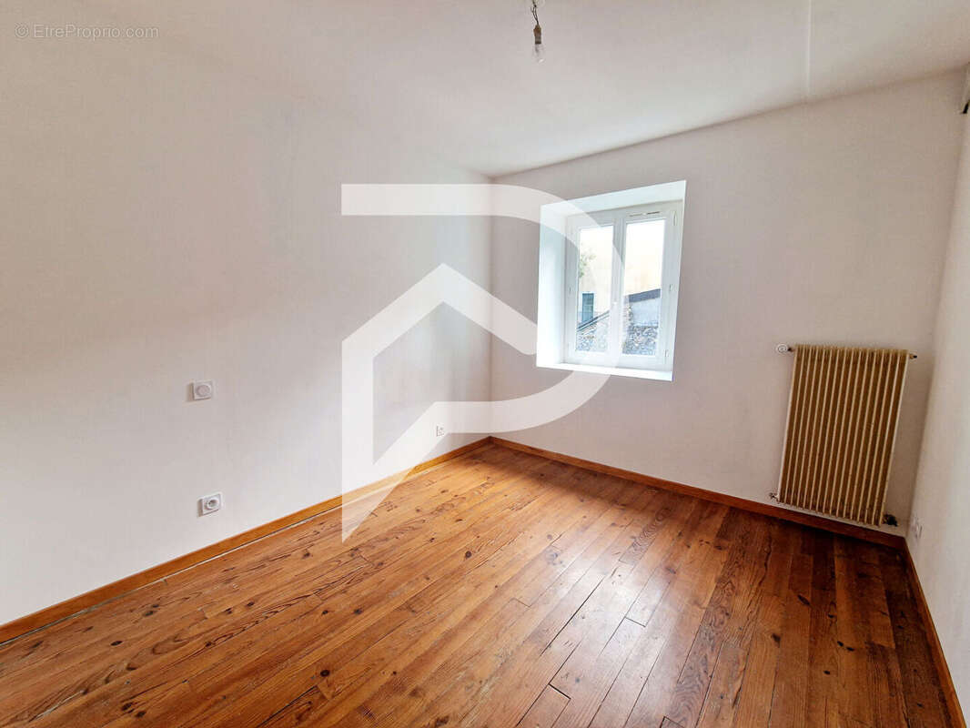 Maison à ARTHEZ-DE-BEARN