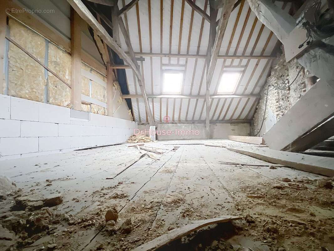 Maison à POIX-DE-PICARDIE