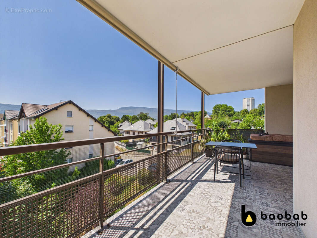 Appartement 82 m² à Chambery  - photo 2