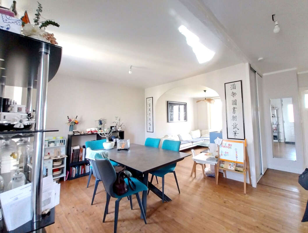 Maison à CHANCELADE