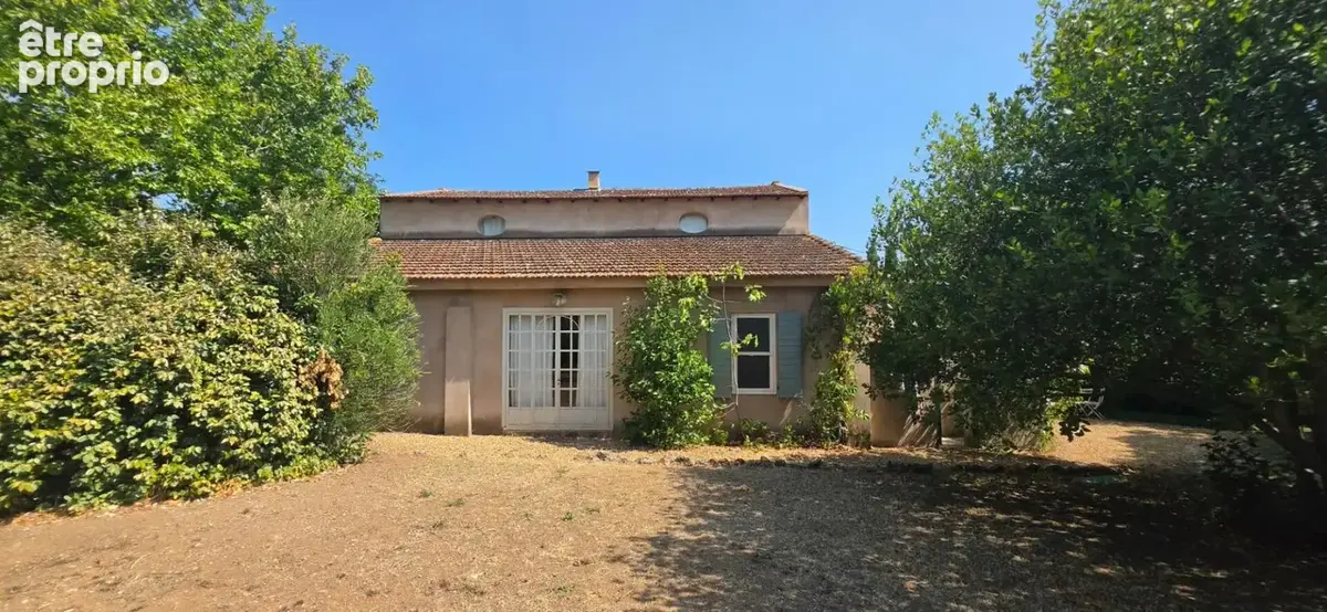 Maison à LE MUY