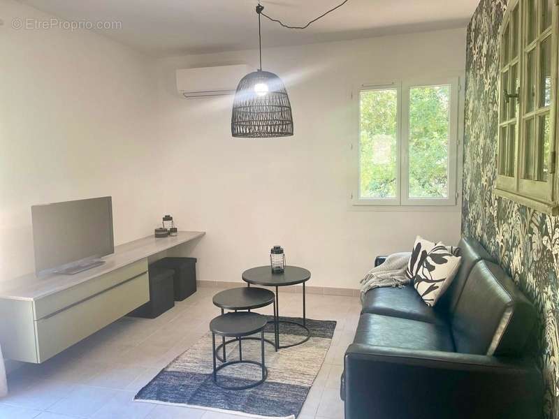 Maison à ROUSSILLON