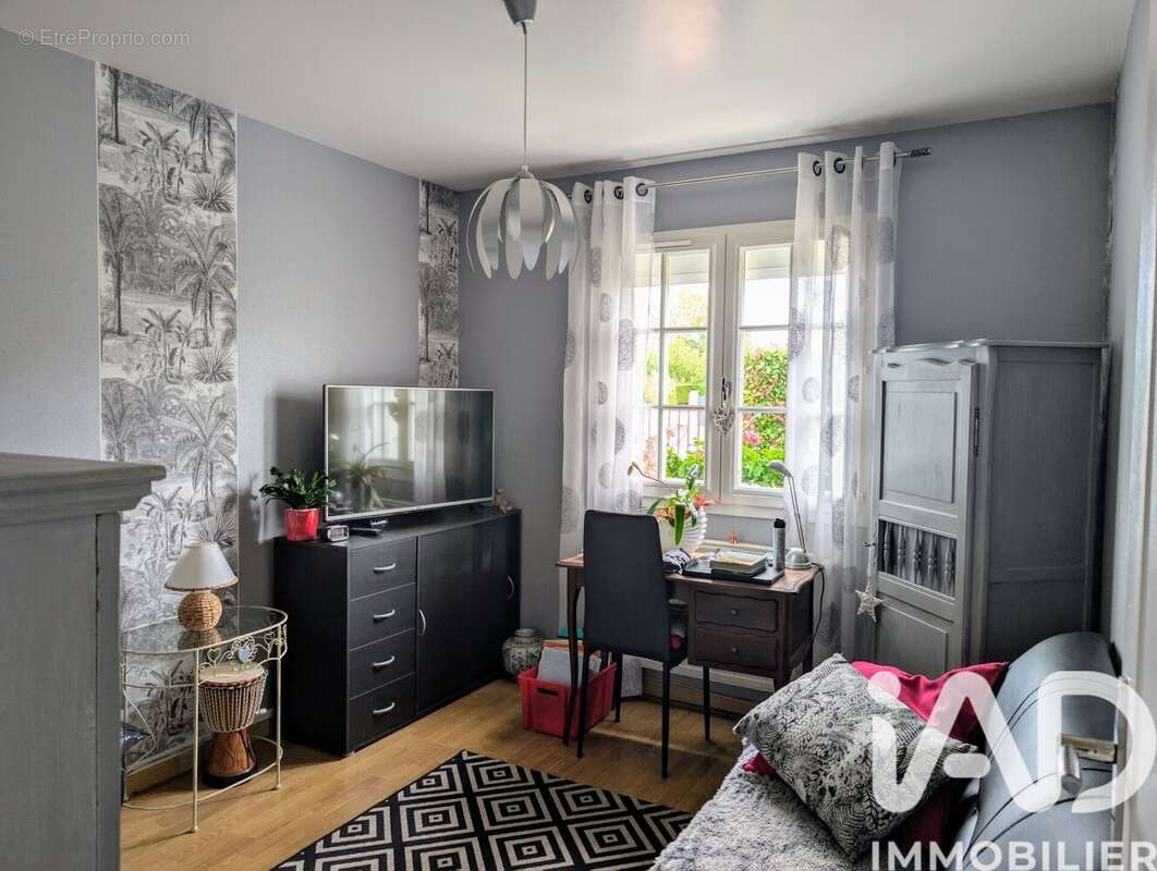 Maison 118 m² à Troarn  - photo 2