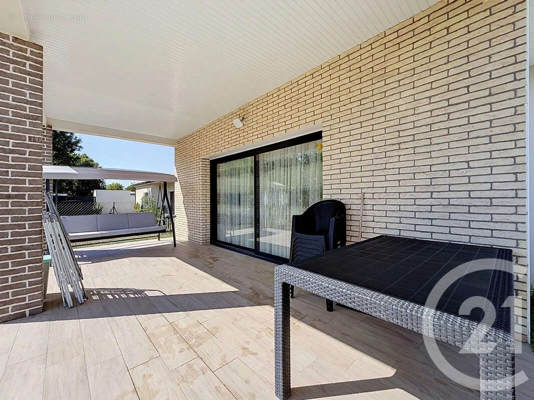 Maison 143 m² à Montauban  - photo 4