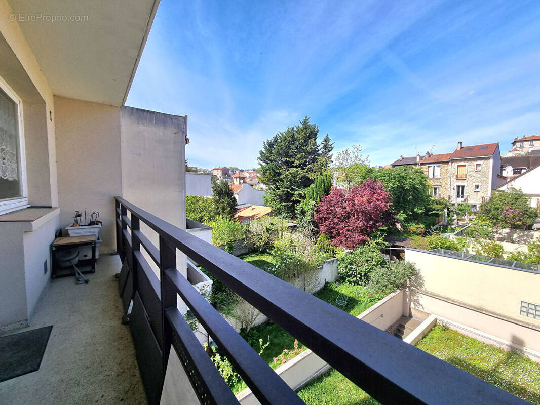 Appartement à FONTENAY-SOUS-BOIS