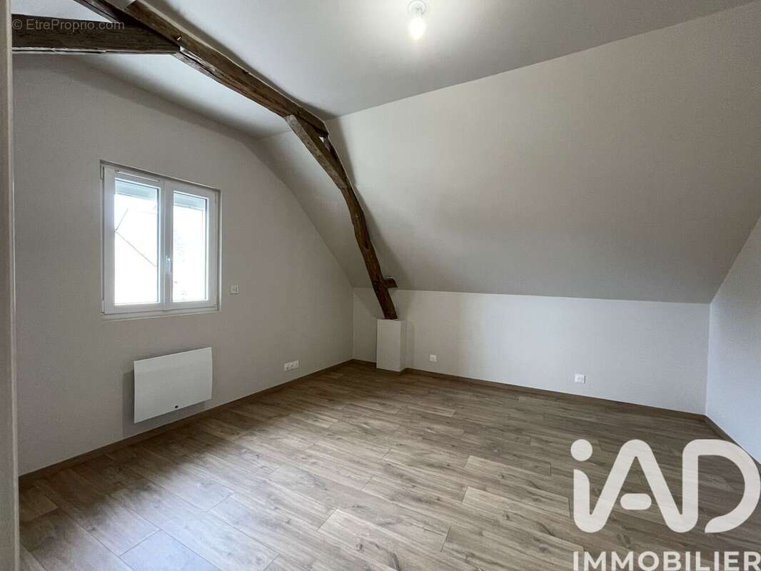 Photo 9 - Maison à NEUILLE-PONT-PIERRE